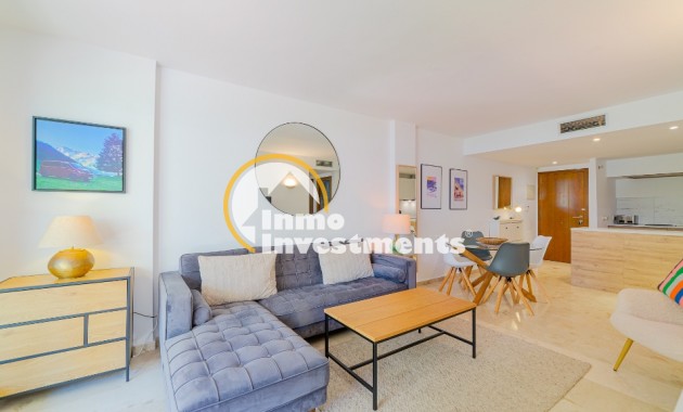 Resale - Apartment - Punta Prima