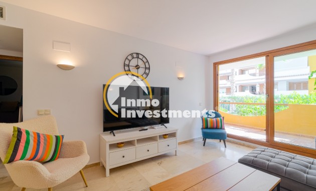 Resale - Apartment - Punta Prima