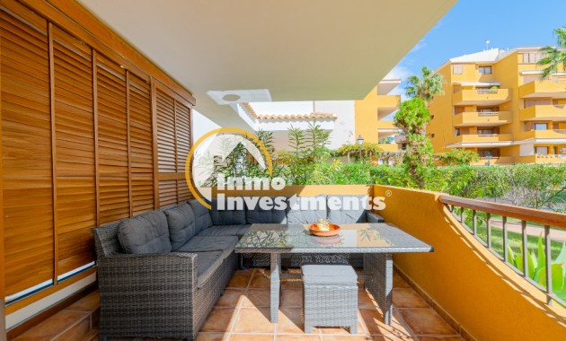 Resale - Apartment - Punta Prima