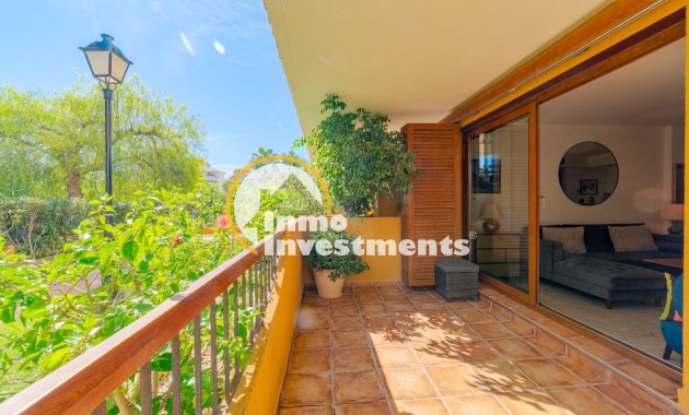 Resale - Apartment - Punta Prima