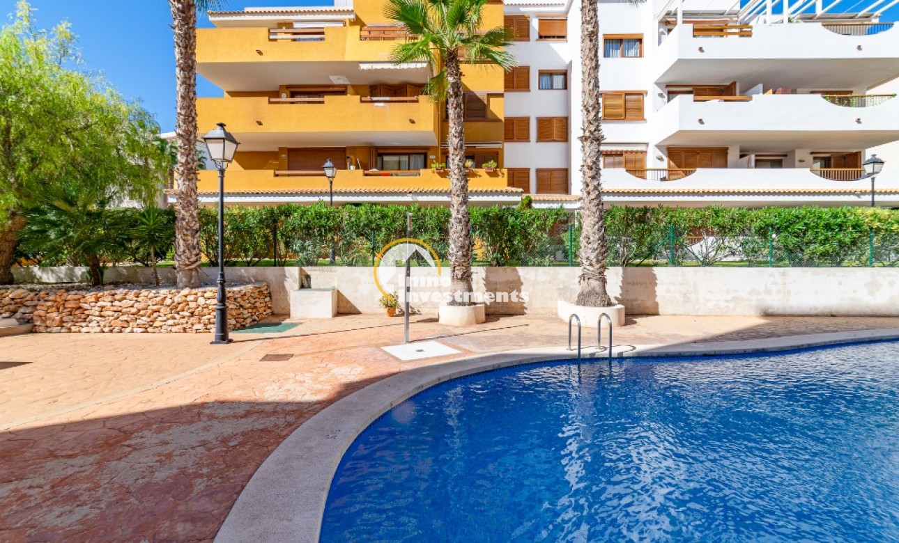 Resale - Apartment - Punta Prima