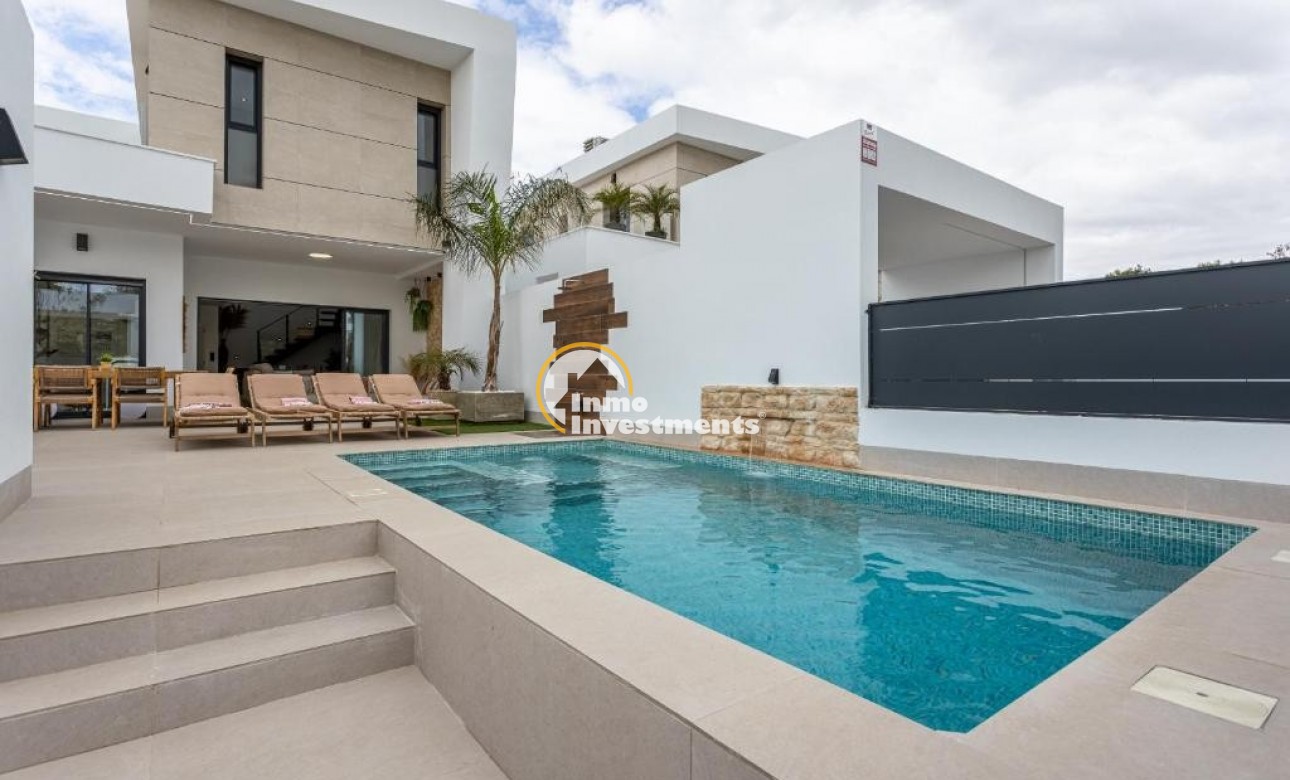 Reventa - Chalet independiente - Dolores