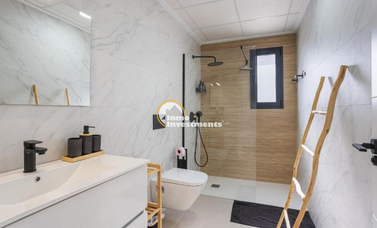 Reventa - Chalet independiente - Dolores