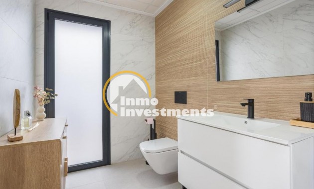 Reventa - Chalet independiente - Dolores
