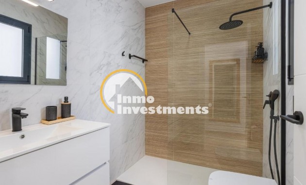 Reventa - Chalet independiente - Dolores