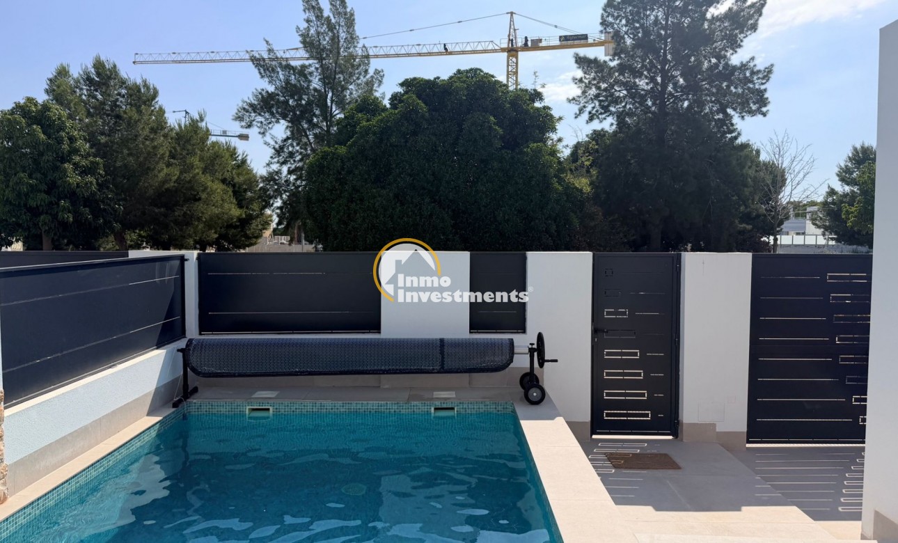 Reventa - Chalet independiente - Dolores