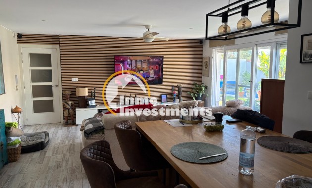 Bestaande bouw - Villa - Torrevieja - Torreta - Florida