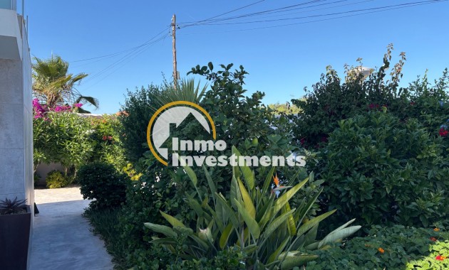 Bestaande bouw - Villa - Torrevieja - Torreta - Florida