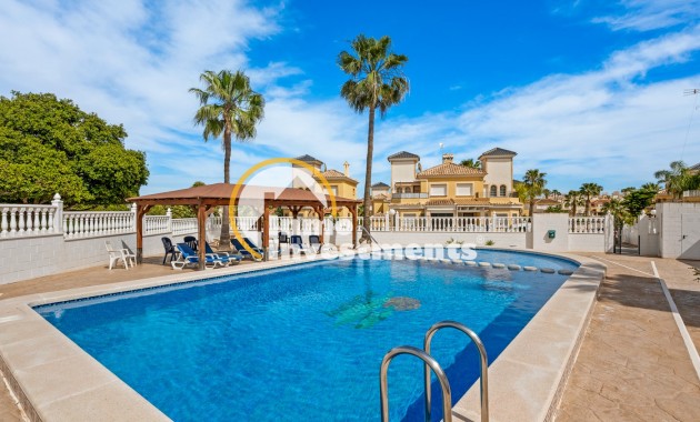 Till salu - Villa - Algorfa - Lo Crispin