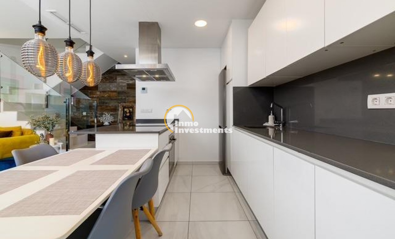 Resale - Villa - Orihuela Costa - Las Filipinas
