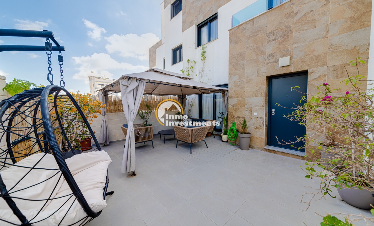 Resale - Villa - Villamartin