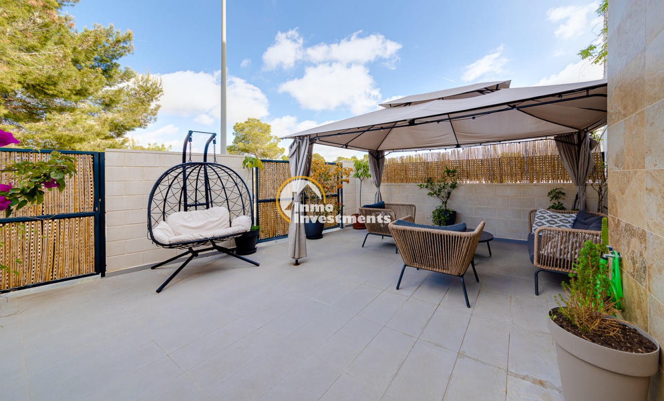 Resale - Villa - Villamartin
