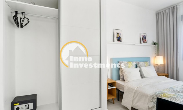Resale - Villa - Villamartin