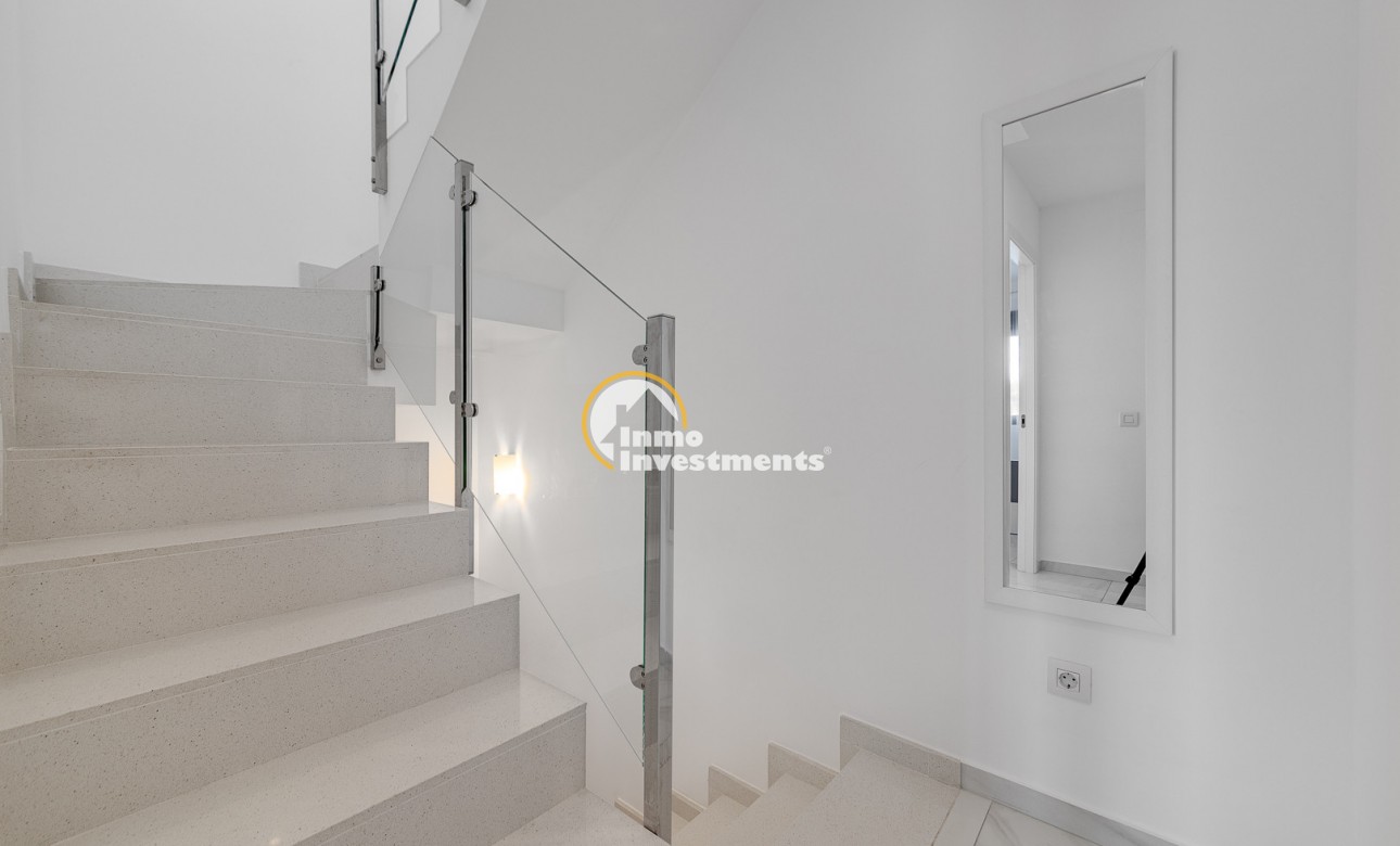 Resale - Villa - Villamartin