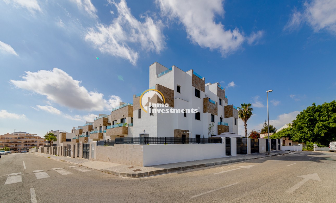 Resale - Villa - Villamartin