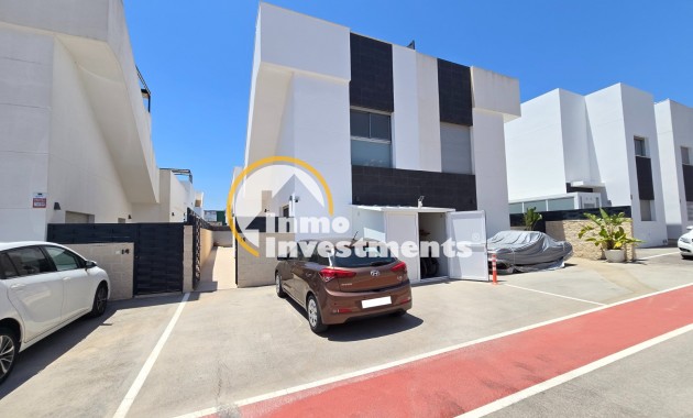 Bestaande bouw - Villa - Ciudad Quesada * - Doña Pepa *
