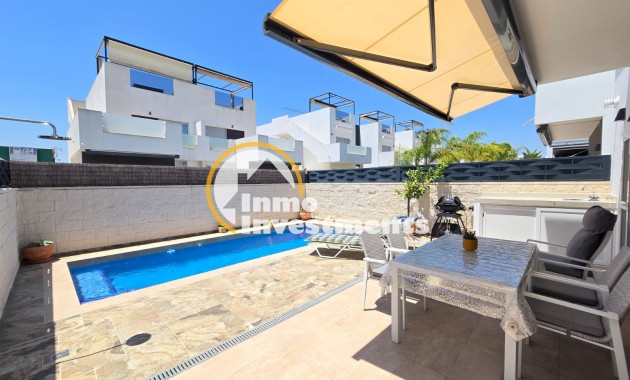 Bestaande bouw - Villa - Ciudad Quesada * - Doña Pepa *
