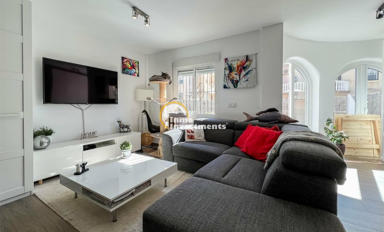 Bestaande bouw - Villa - Orihuela Costa - Villamartín
