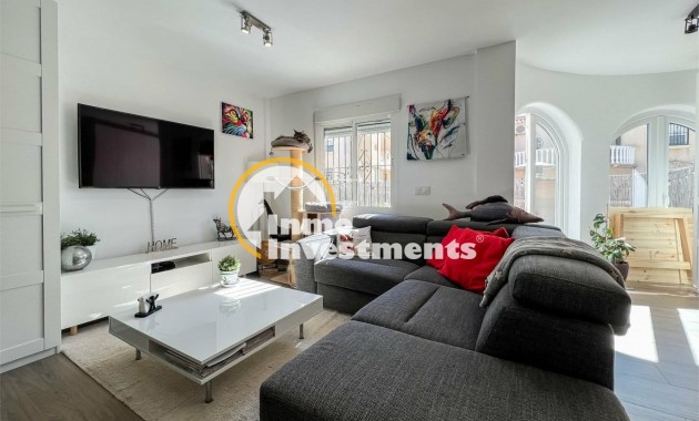 Bestaande bouw - Villa - Orihuela Costa - Villamartín