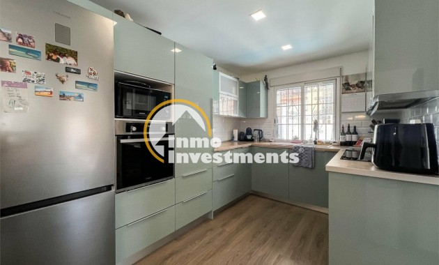 Bestaande bouw - Villa - Orihuela Costa - Villamartín