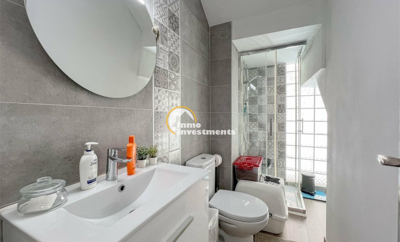 Bestaande bouw - Villa - Orihuela Costa - Villamartín