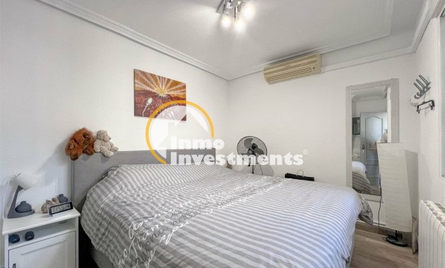 Bestaande bouw - Villa - Orihuela Costa - Villamartín
