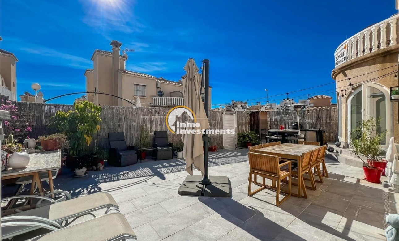 Bestaande bouw - Villa - Orihuela Costa - Villamartín