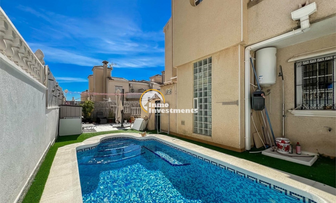 Bestaande bouw - Villa - Orihuela Costa - Villamartín