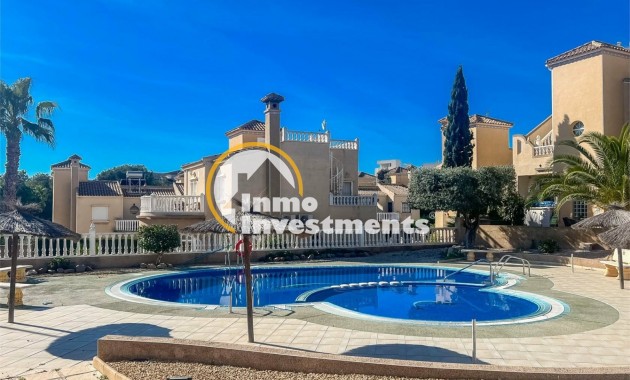 Bestaande bouw - Villa - Orihuela Costa - Villamartín