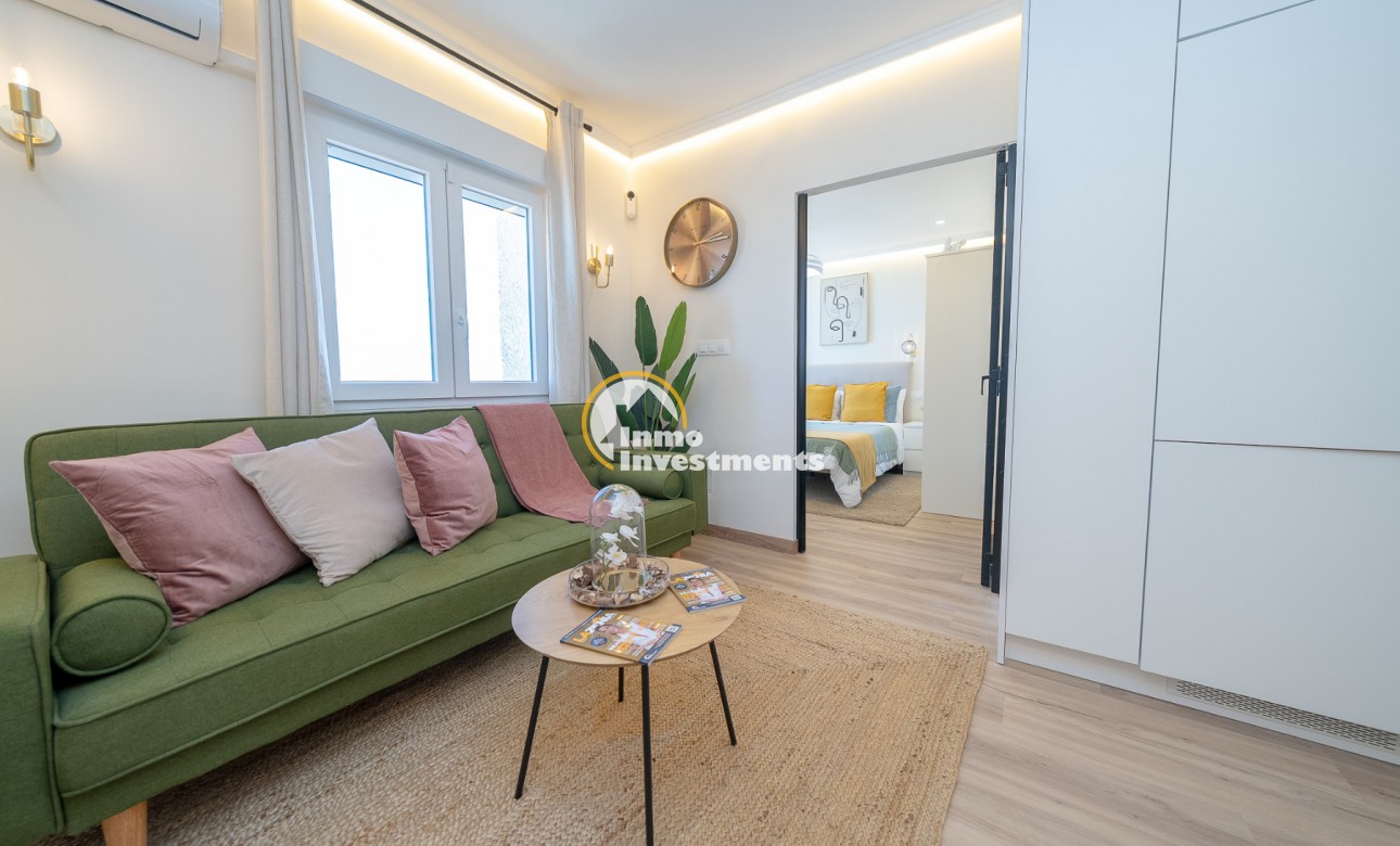 Resale - Apartment - Ciudad Quesada