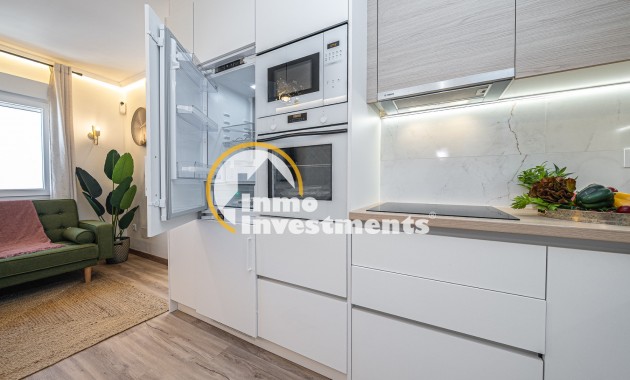 Resale - Apartment - Ciudad Quesada