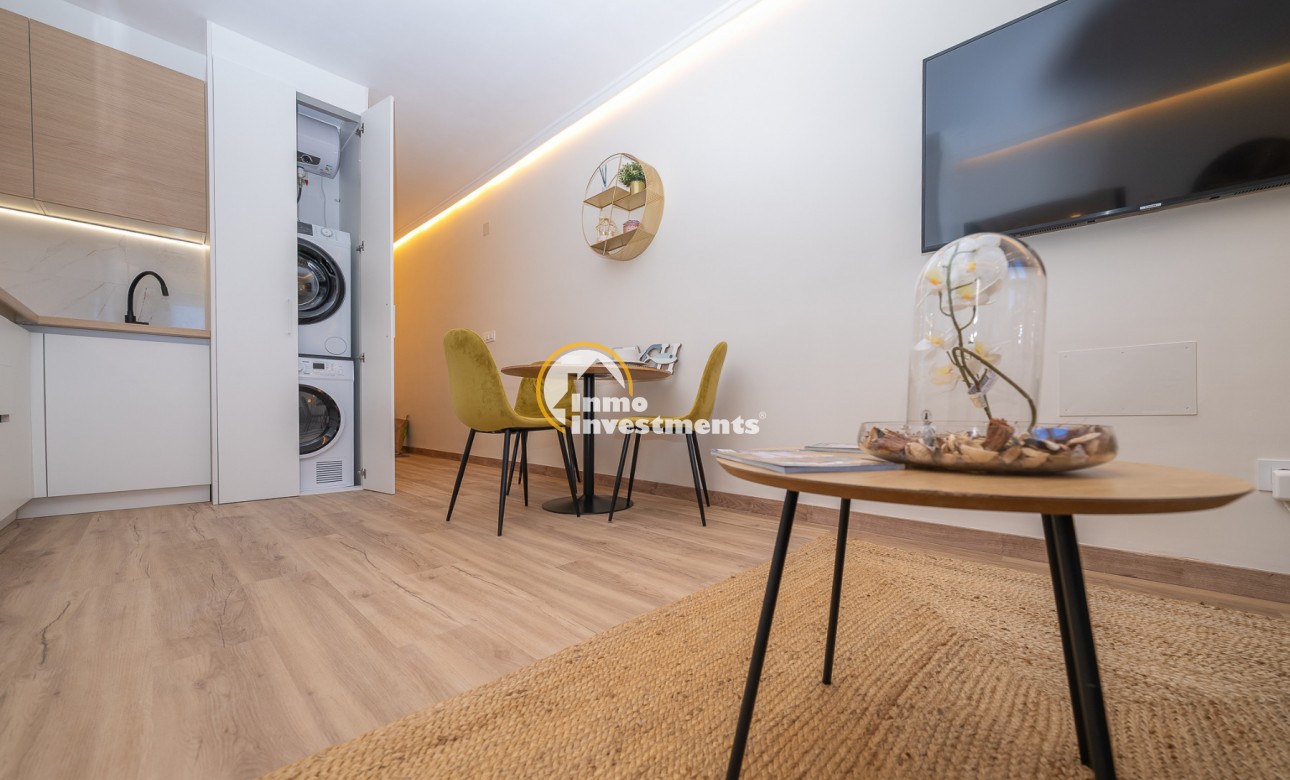 Resale - Apartment - Ciudad Quesada
