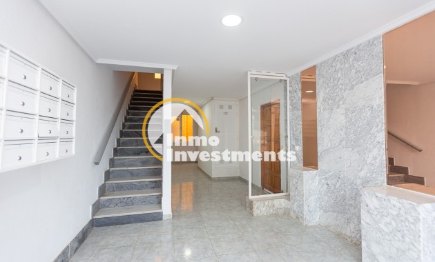 Resale - Apartment - Ciudad Quesada
