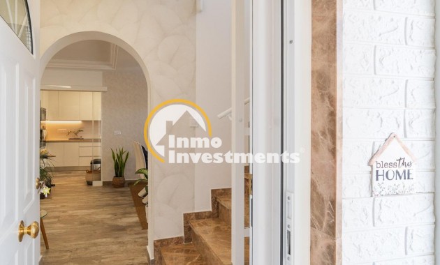 Revente privée - Villa - Villamartin - Bosque de las Lomas 