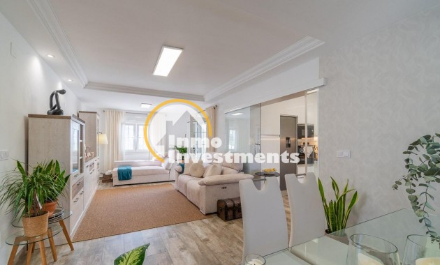 Revente privée - Villa - Villamartin - Bosque de las Lomas 