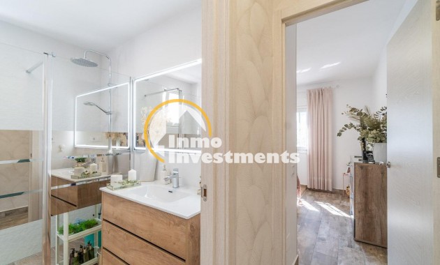Revente privée - Villa - Villamartin - Bosque de las Lomas 