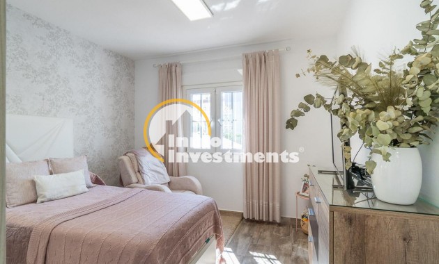 Revente privée - Villa - Villamartin - Bosque de las Lomas 