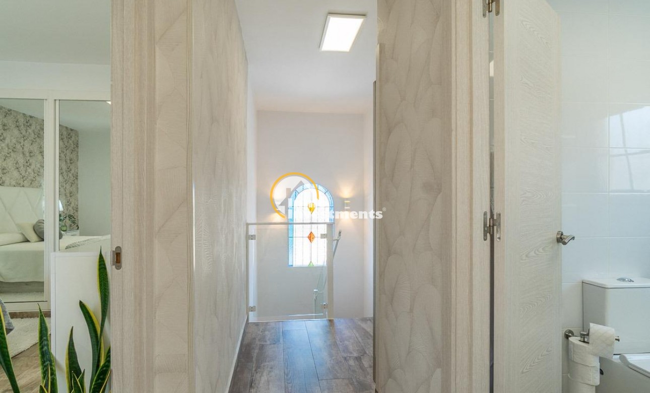 Revente privée - Villa - Villamartin - Bosque de las Lomas 