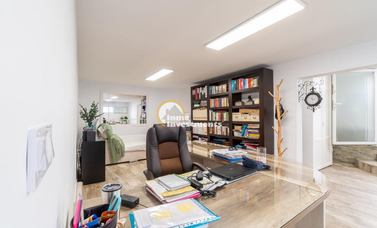 Revente privée - Villa - Villamartin - Bosque de las Lomas 