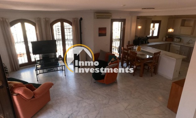 Bestaande bouw - Villa - Algorfa - La Finca