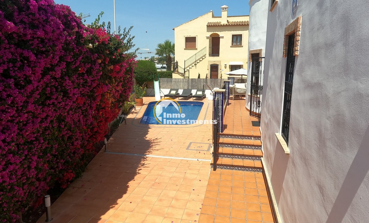Bestaande bouw - Villa - Algorfa - La Finca