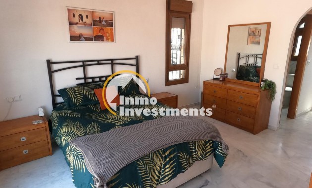 Bestaande bouw - Villa - Algorfa - La Finca