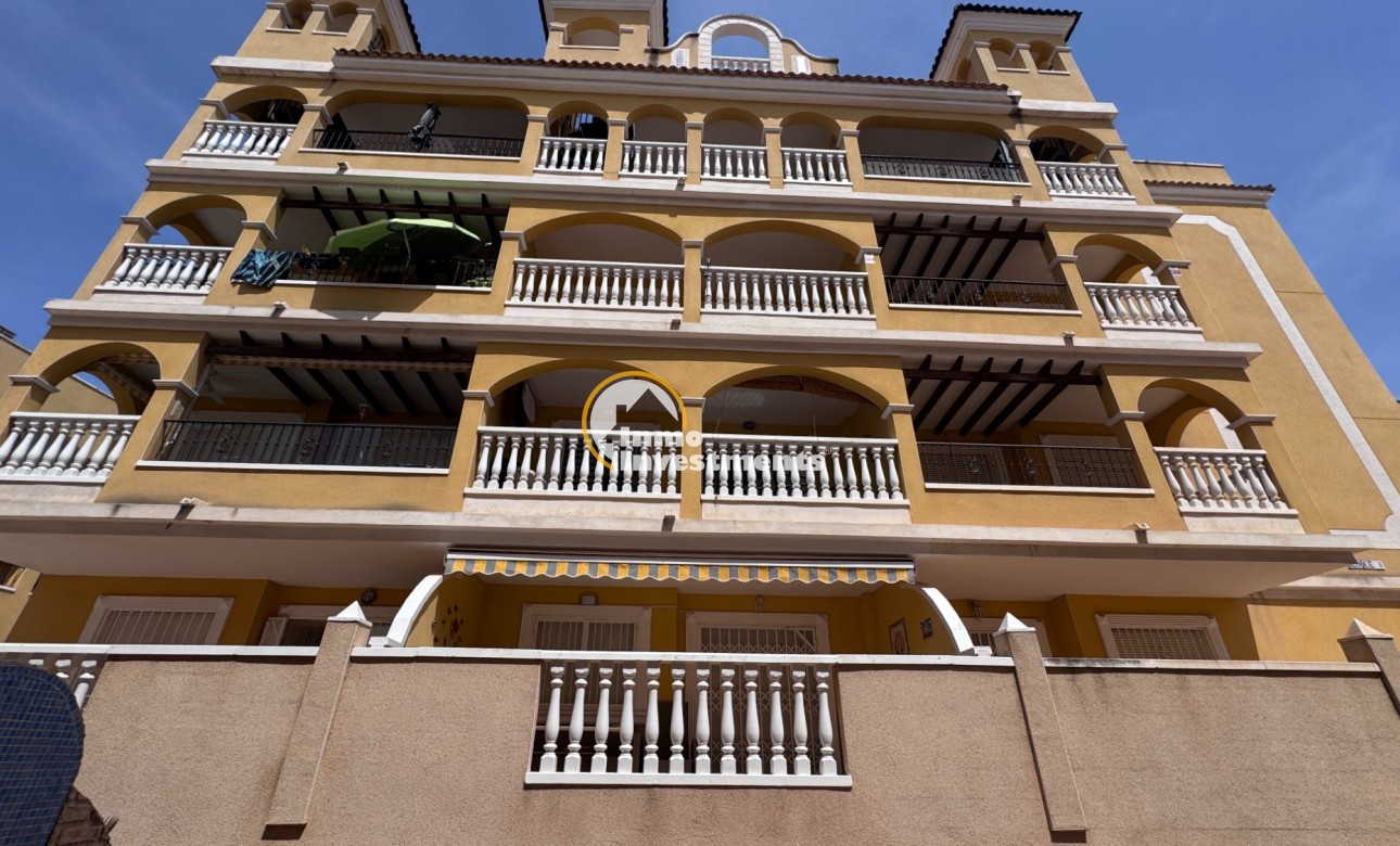 Resale - Apartment - Algorfa