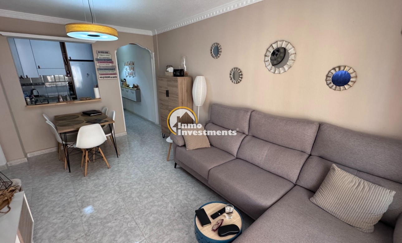 Resale - Apartment - Algorfa