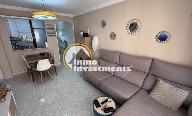 Resale - Apartment - Algorfa