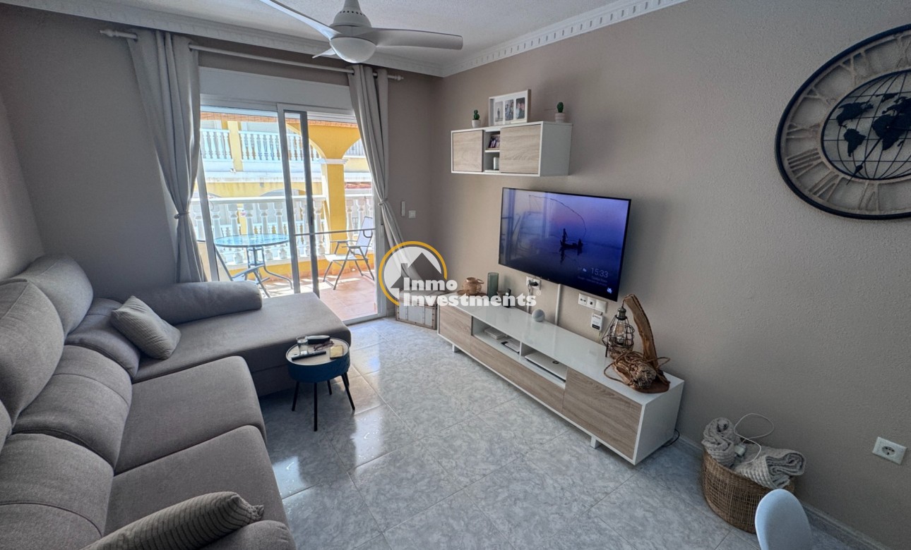 Resale - Apartment - Algorfa