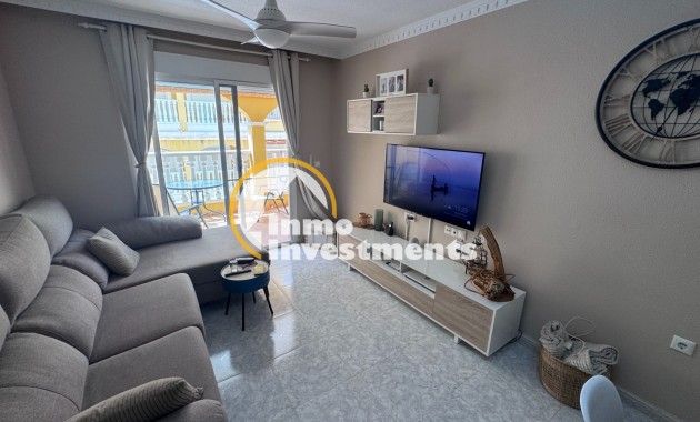 Resale - Apartment - Algorfa