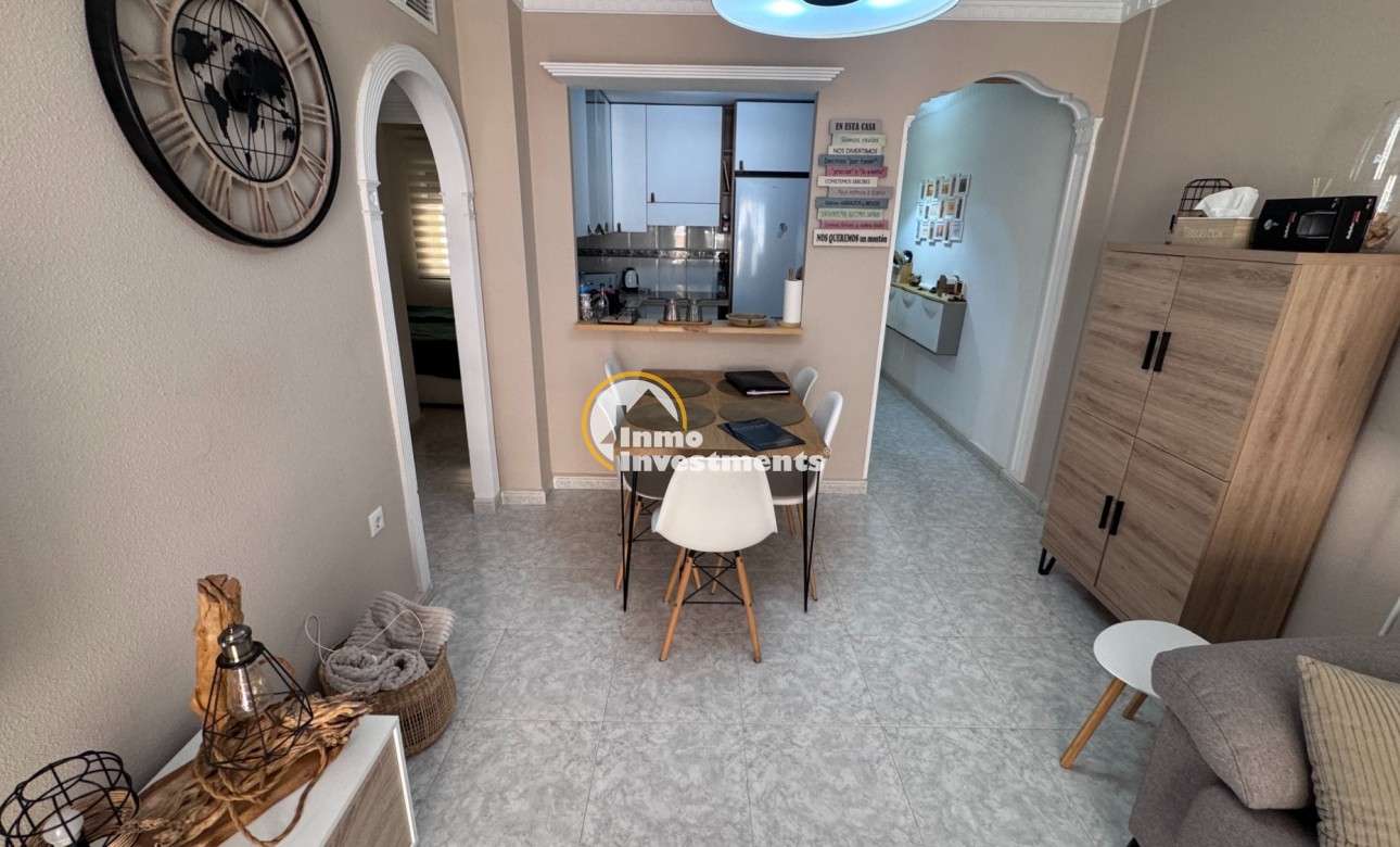 Resale - Apartment - Algorfa