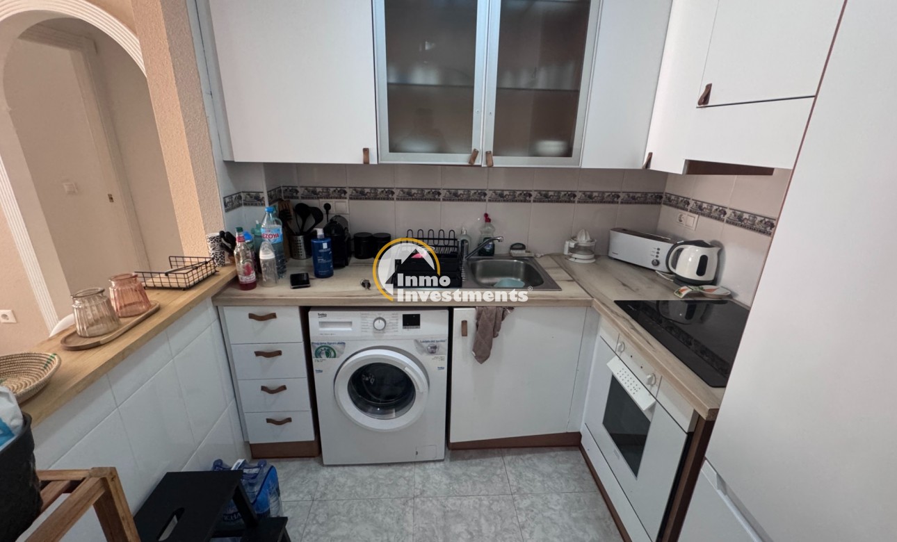 Resale - Apartment - Algorfa