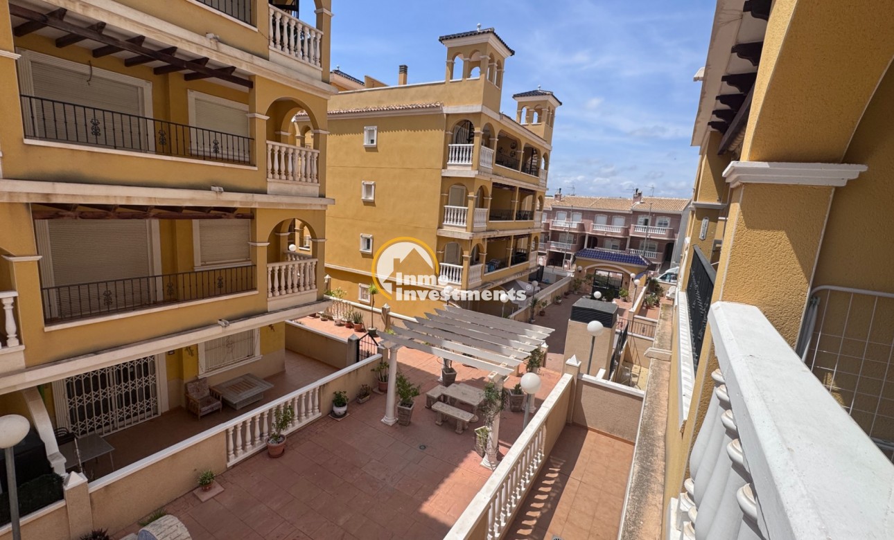 Resale - Apartment - Algorfa